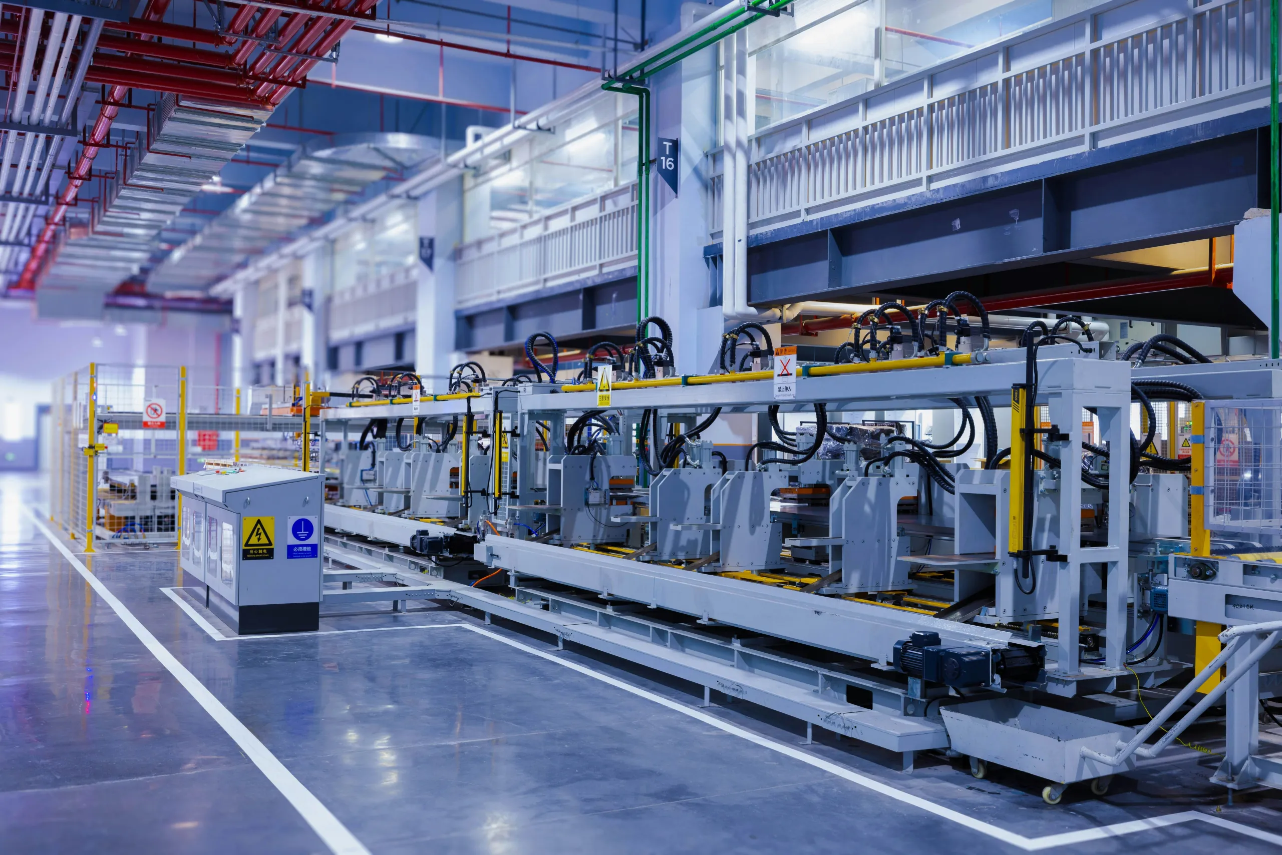 Automated industrial manufacturing facility